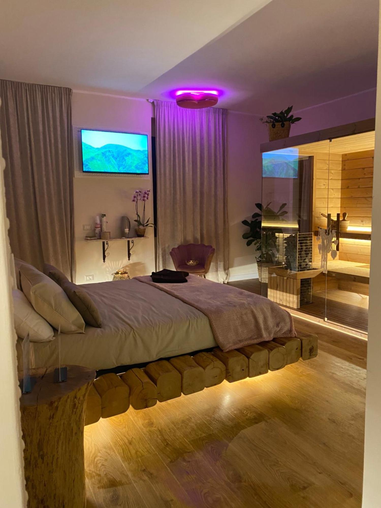 Love Space Sensory Spa & Relax Suite Santa Maria delle Mole Dış mekan fotoğraf
